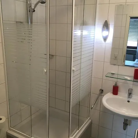 Hotel Kastanie Im Herzen Der Stadt Herzogenaurachs מלון