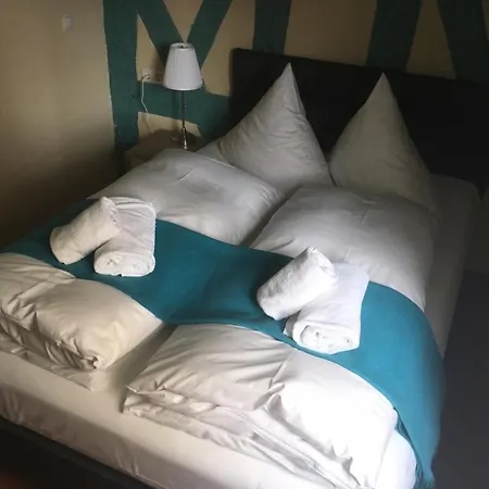 Hotel Kastanie Im Herzen Der Stadt Herzogenaurachs *